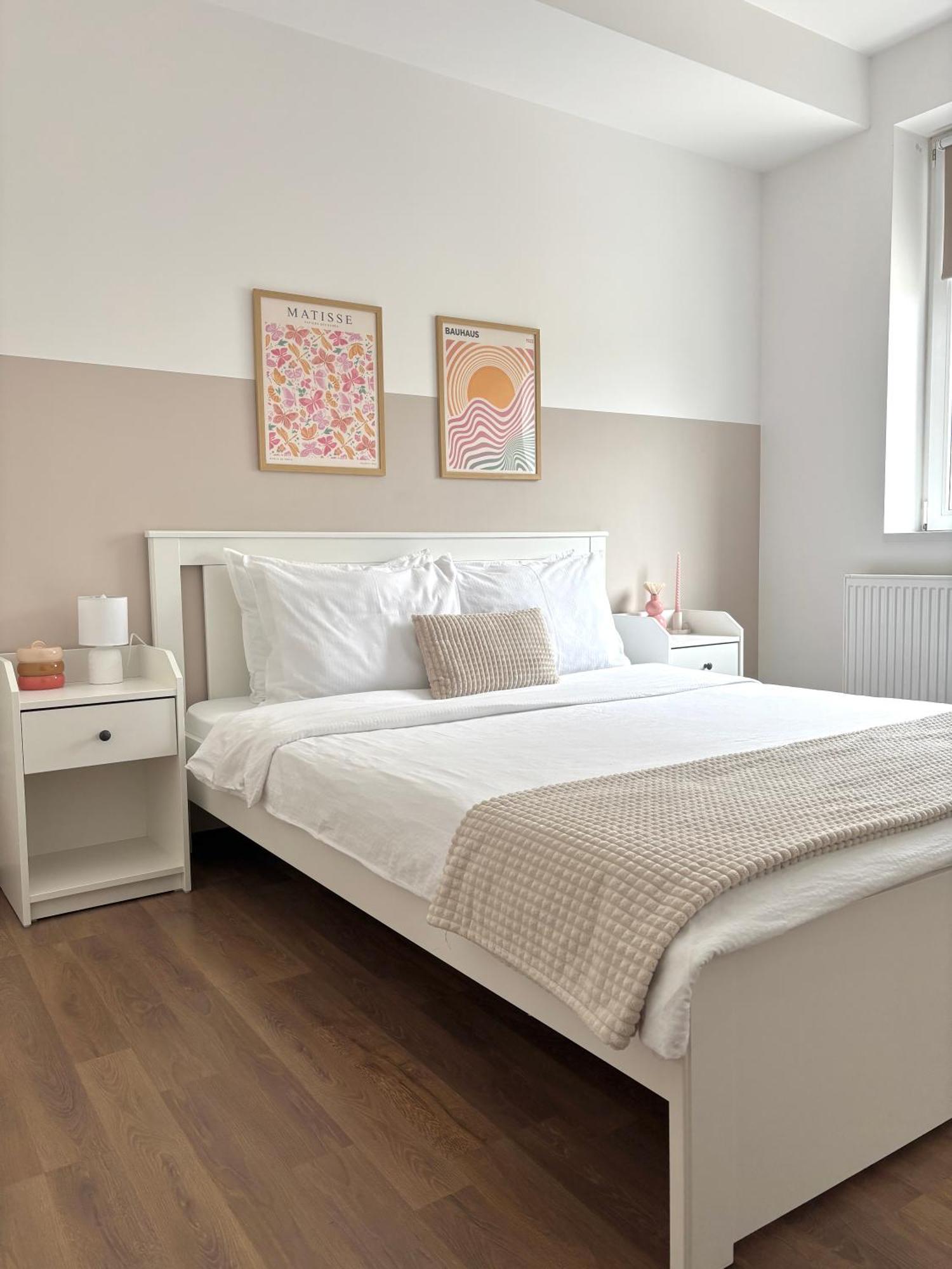 Wanderlust Home Cream, Rasnov Apt For 4, Wifi And Free Parking Extérieur photo